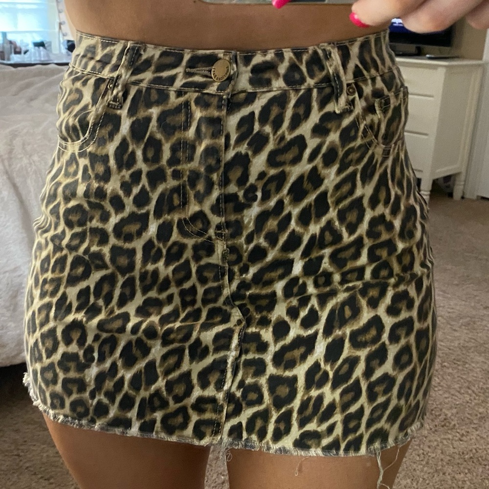 Windsor cheetah print jean skirt